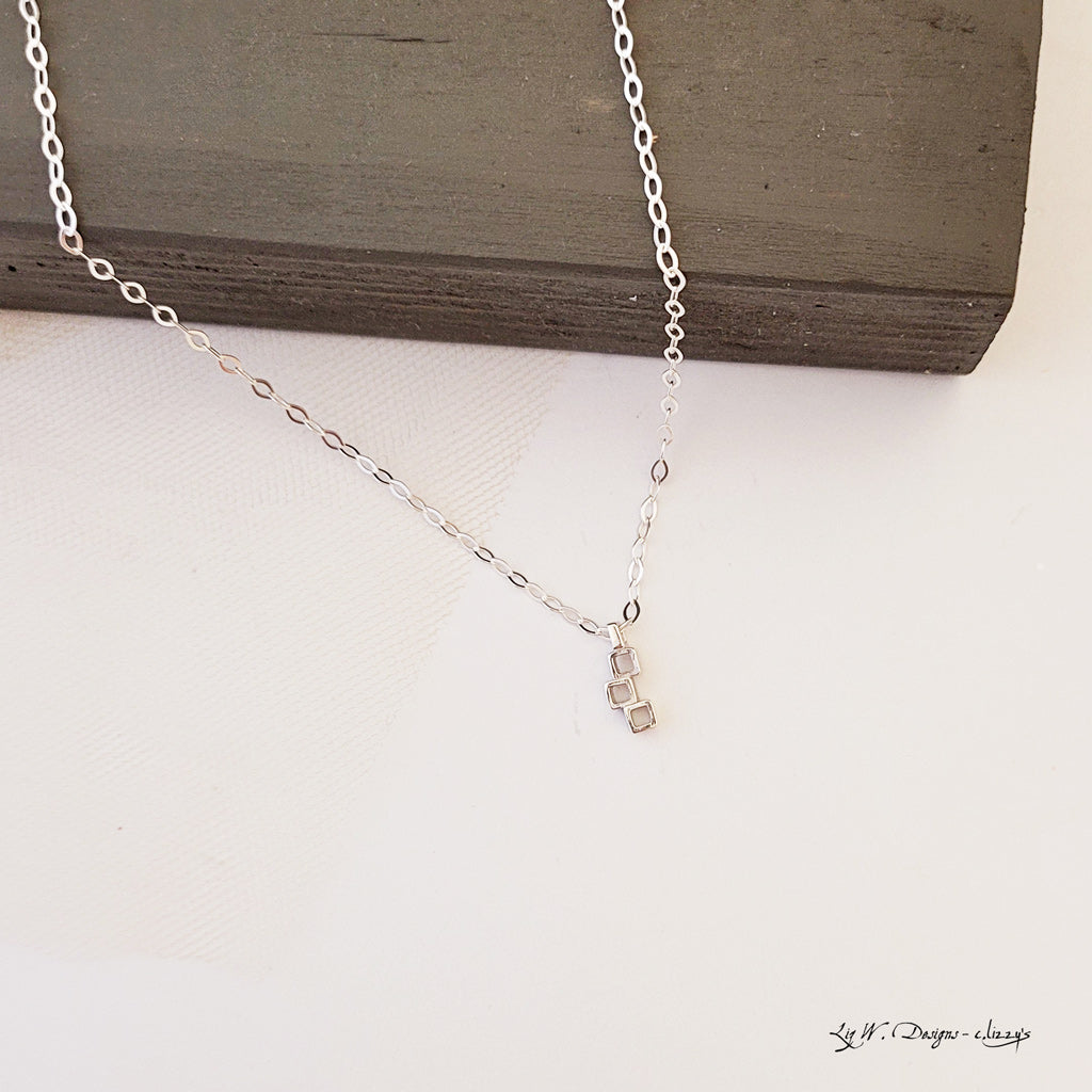 Tiny Stepping Stones - Necklace