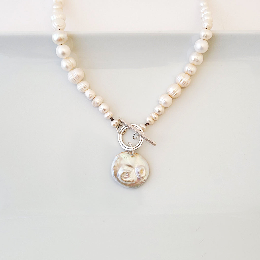 Pearly Days - Necklace 4 - The May Drop