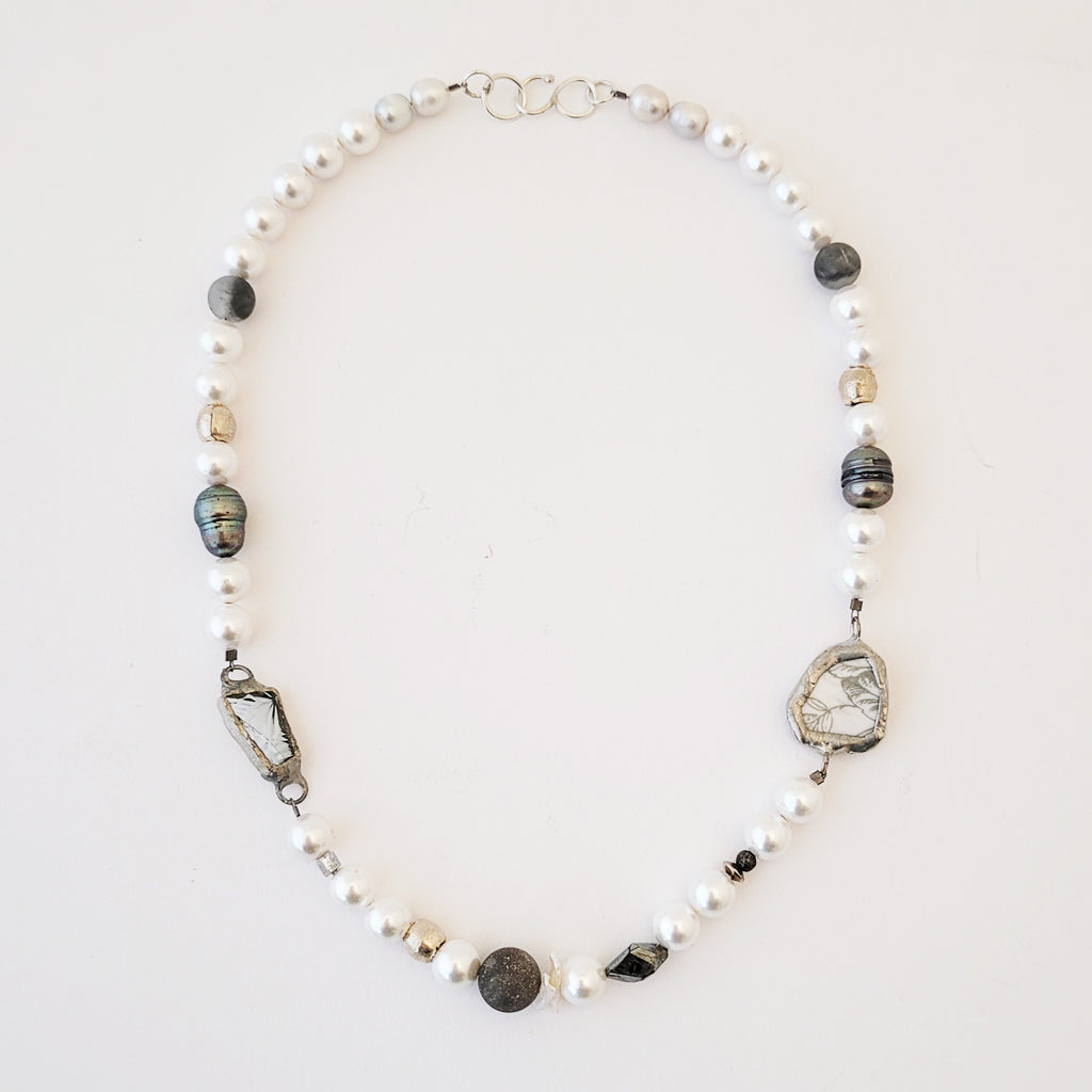 Pearly Days - Necklace 7 - The May Drop
