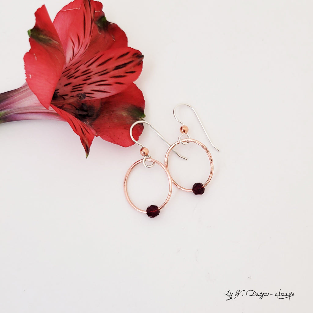 Delicate Color Drop in Red and Copper - Earrings