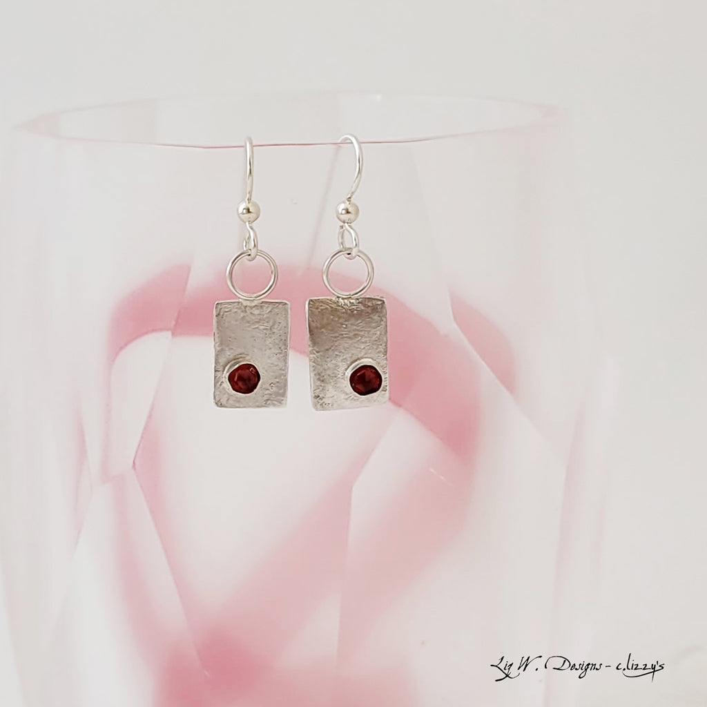 Petite Classic in Rectangle with Garnet - Earrings