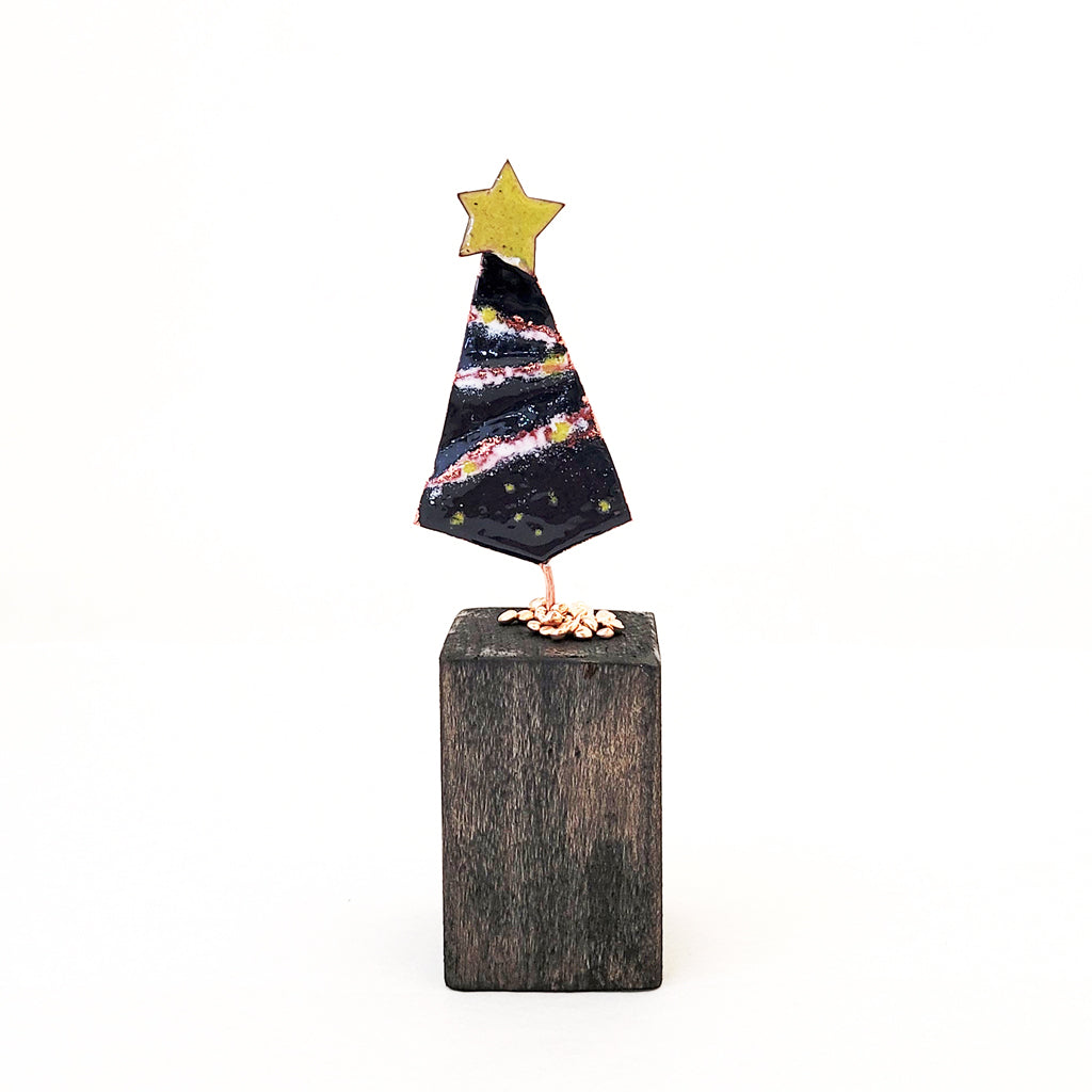 Merry Mini Tree in Navy with Lime Green - Wood Base