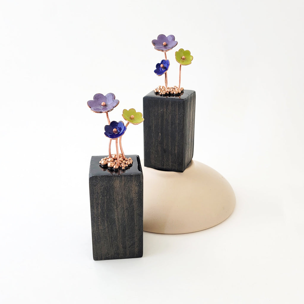 Mini Daisy Trio - Wood Base