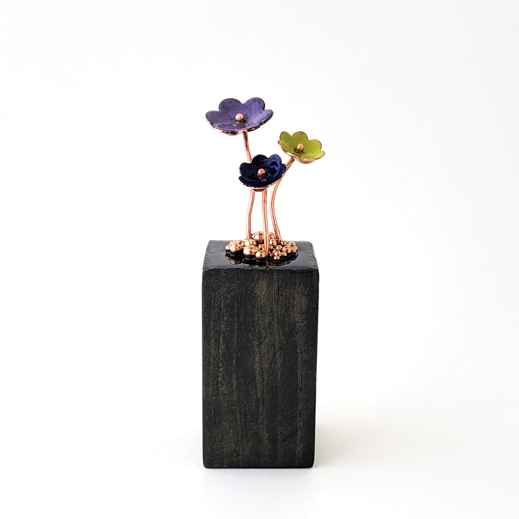 Mini Daisy Trio - Wood Base
