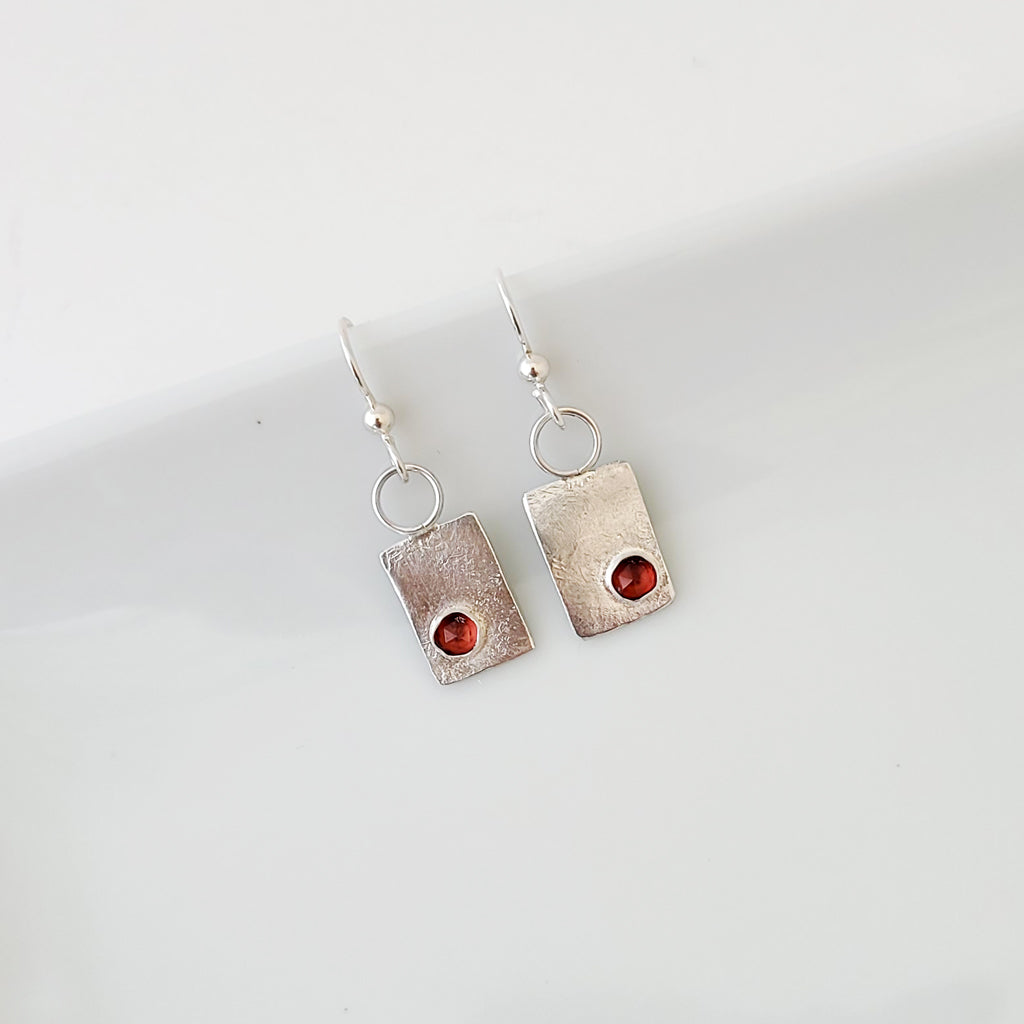 Petite Classic in Rectangle with Garnet - Earrings