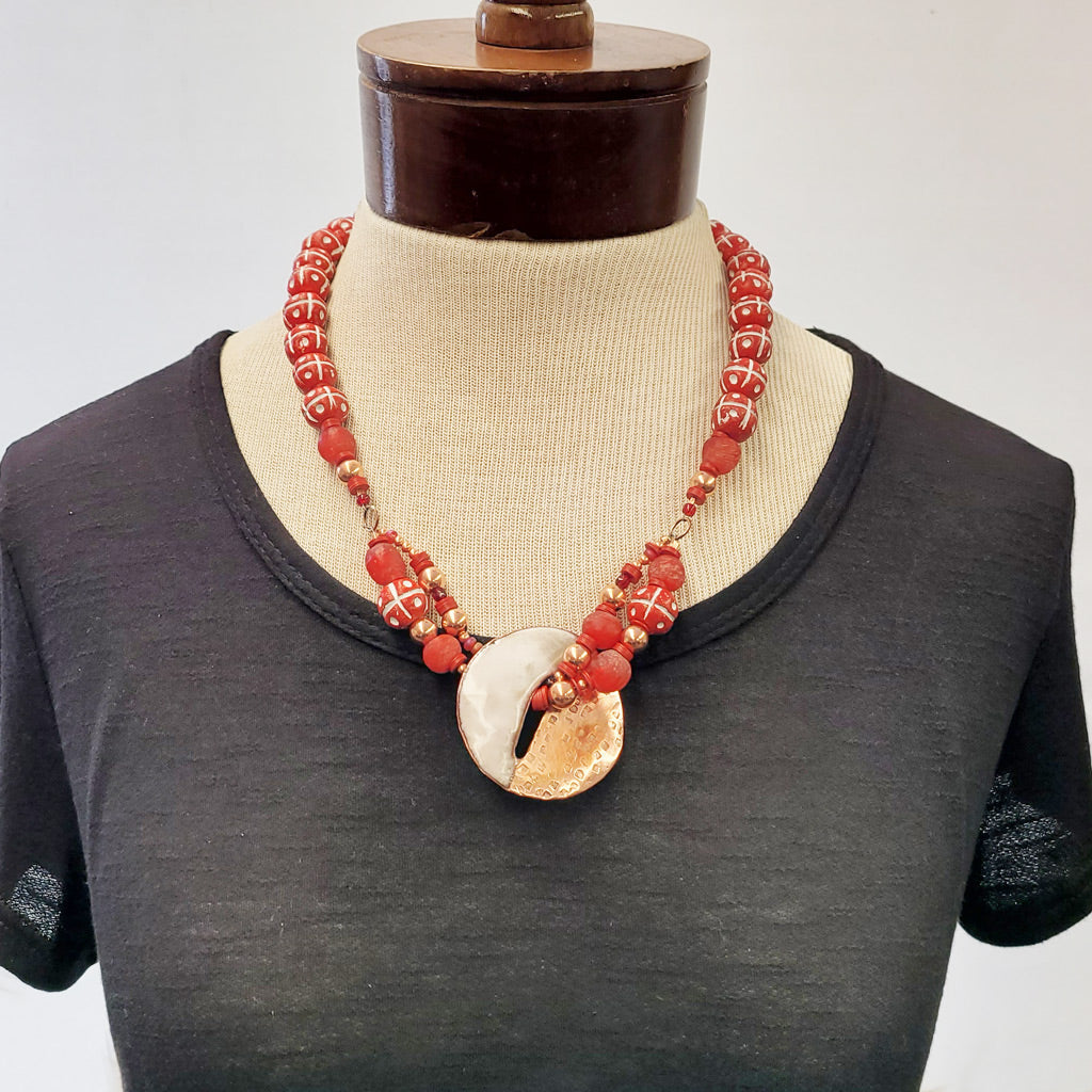 Red and White Delight - Necklace